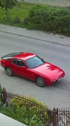 Porsche 924 sensational car, in good condition can be found on Bleu7.com